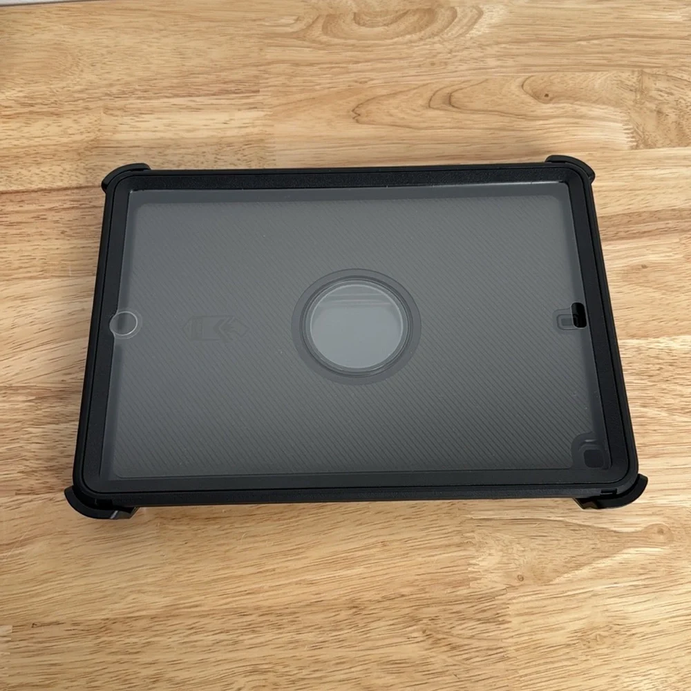 NEW OtterBox Black defender series Tablet Case with Adjustable Stand